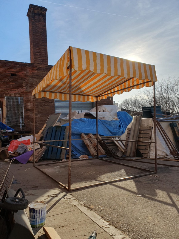 puesto feria 220-250x220x253-toldo 250x221 (120eu) 4u